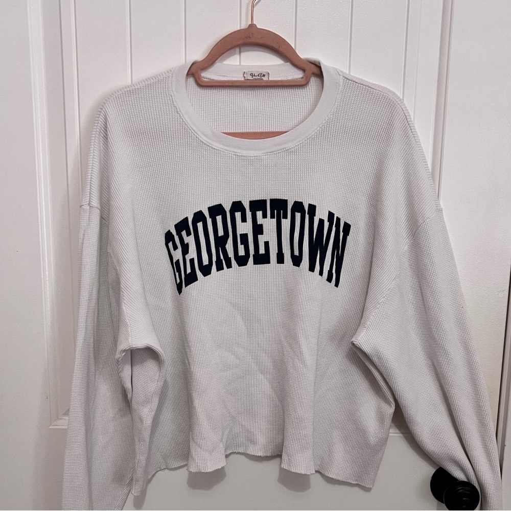 Brandy Melville Georgetown sweater